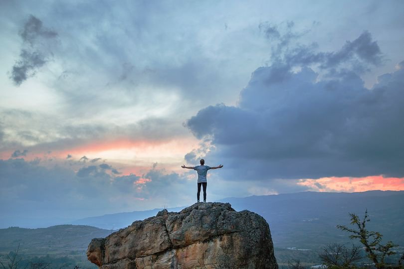 the-power-of-positive-thinking-techniques-to-reframe-negative-thoughts